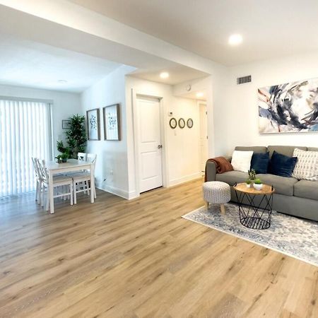 Calming And Renovated Near Dt St Pete Pier 2 King Villa เซนต์ปีเตอร์สเบิร์ก ภายนอก รูปภาพ