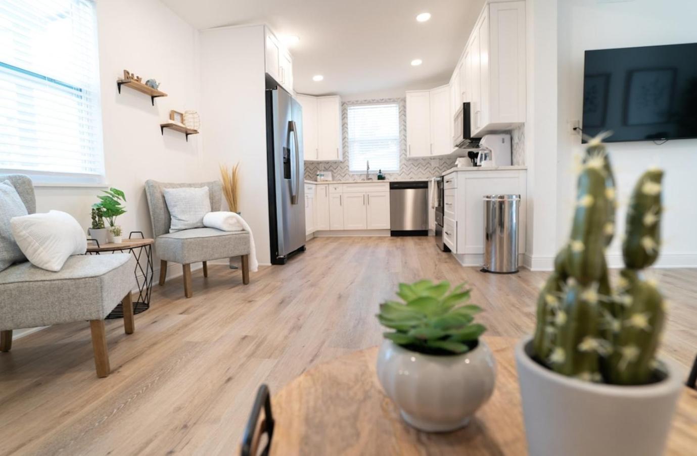 Calming And Renovated Near Dt St Pete Pier 2 King Villa เซนต์ปีเตอร์สเบิร์ก ภายนอก รูปภาพ