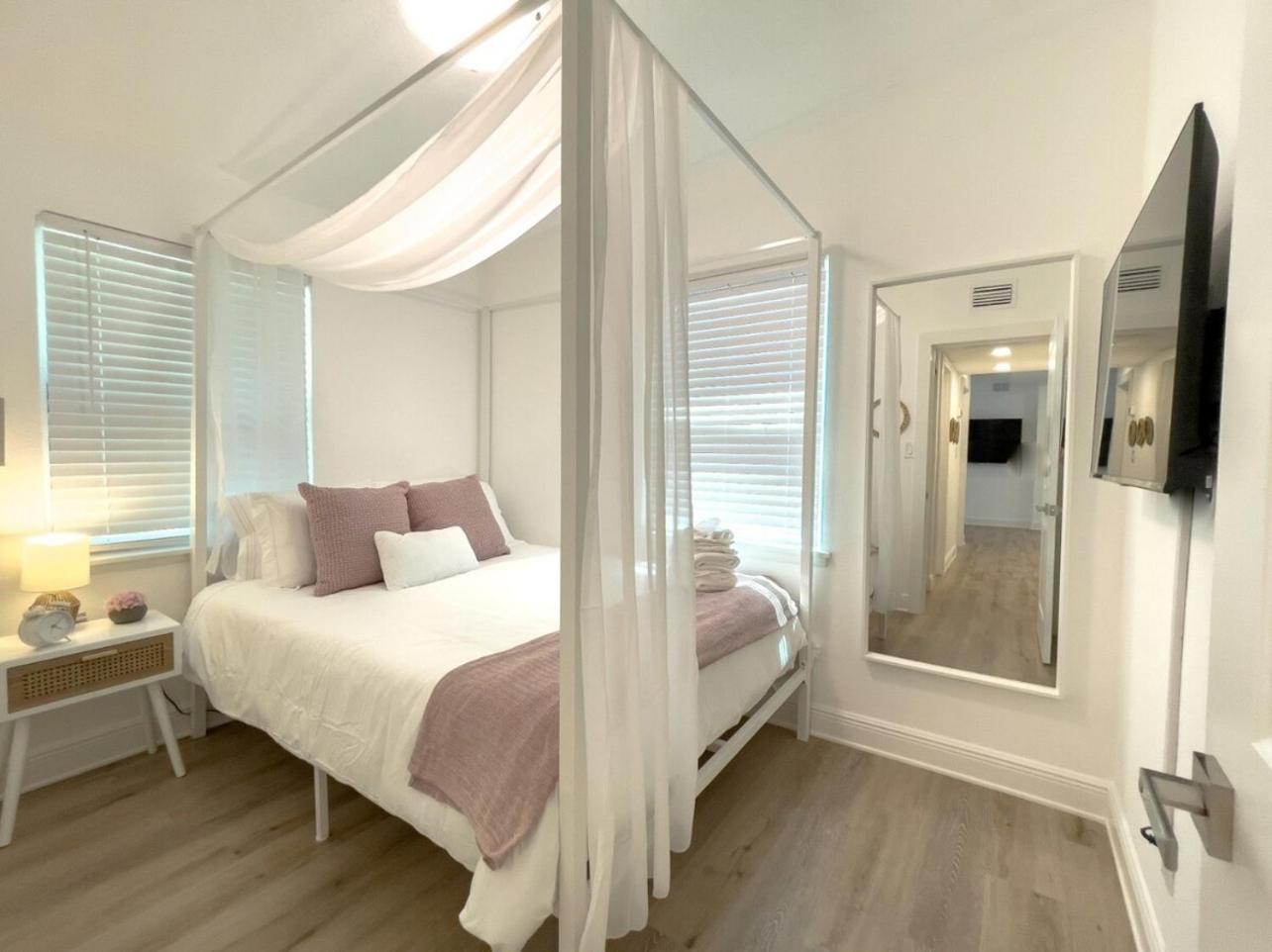 Calming And Renovated Near Dt St Pete Pier 2 King Villa เซนต์ปีเตอร์สเบิร์ก ภายนอก รูปภาพ